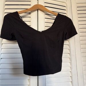 Lululemon Align T-Shirt made of Nulu fabric